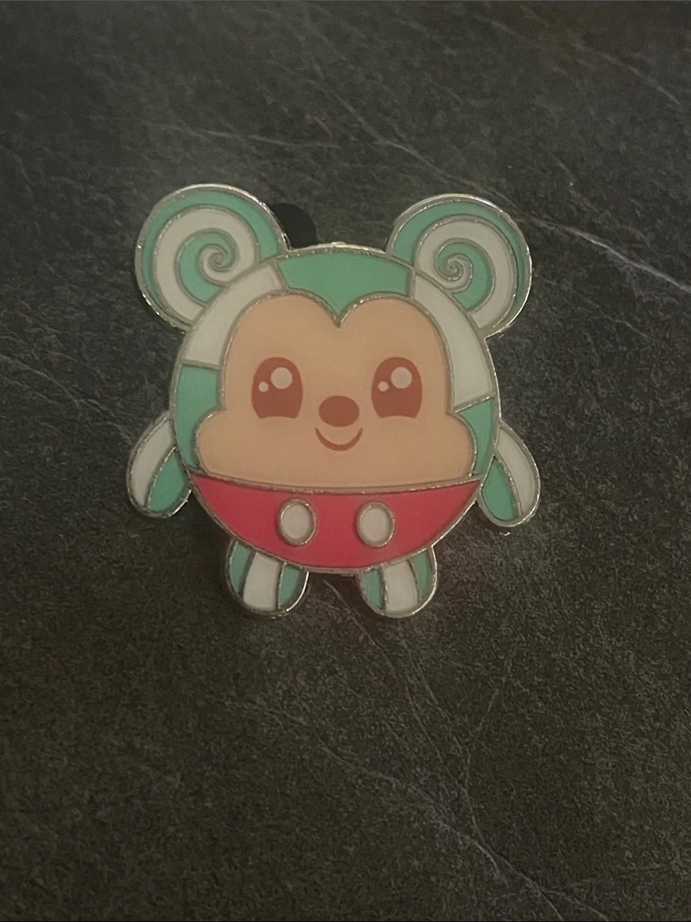Disney pin Cute Mint & Pink Small Pets Enamel Pin - Brand Not Specified